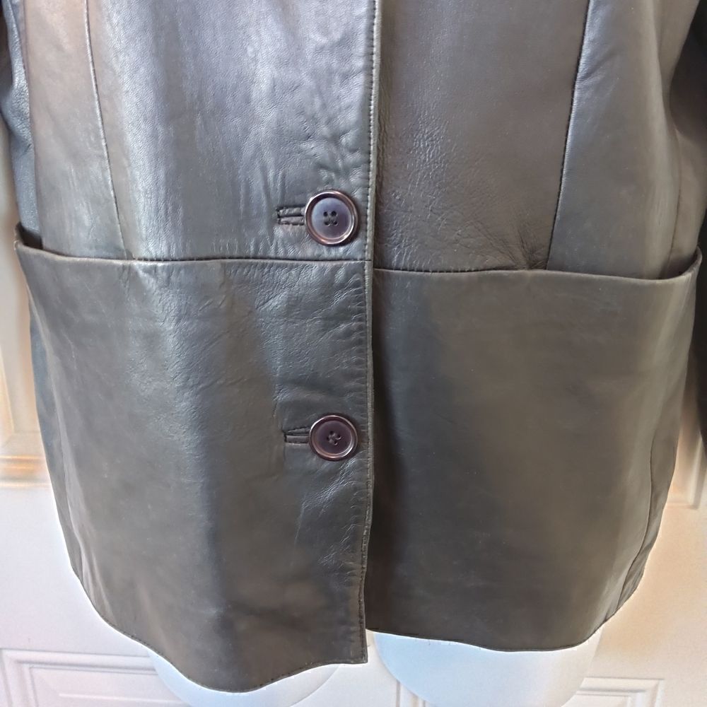 KC Collections black button front leather jacket - Picture 5 of 17